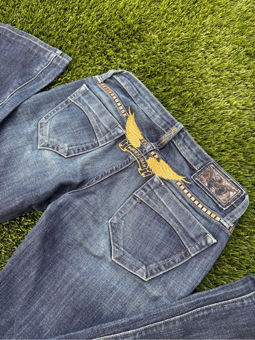 Y2K Vintage “ Robins jeans” Grail
